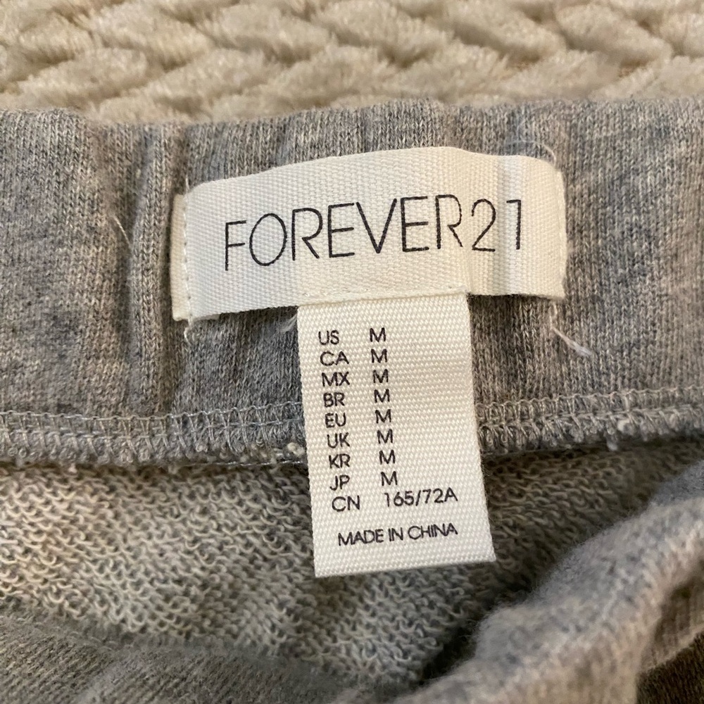 NWT Forever 21 athletic skirt - Picture 2 of 3
